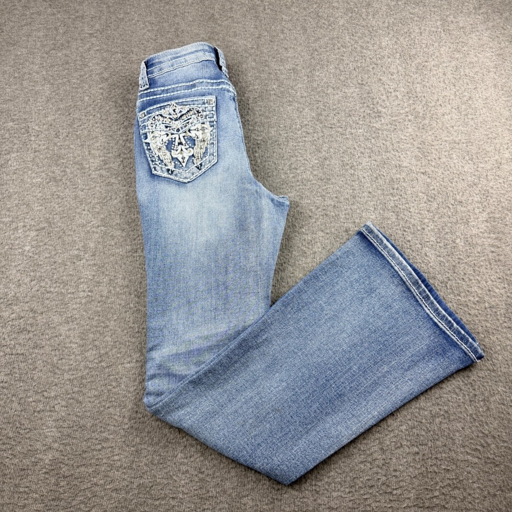 Y Jeans Los Angeles Women's Size 1/2 Blue Embellished Bootcut‎ Denim Jeans